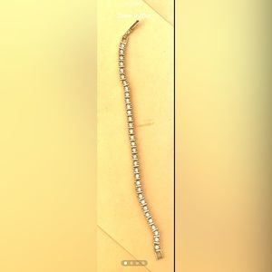 BEAUTIFUL VINTAGE CUBIC ZIRCONIA TENNIS BRACELET!